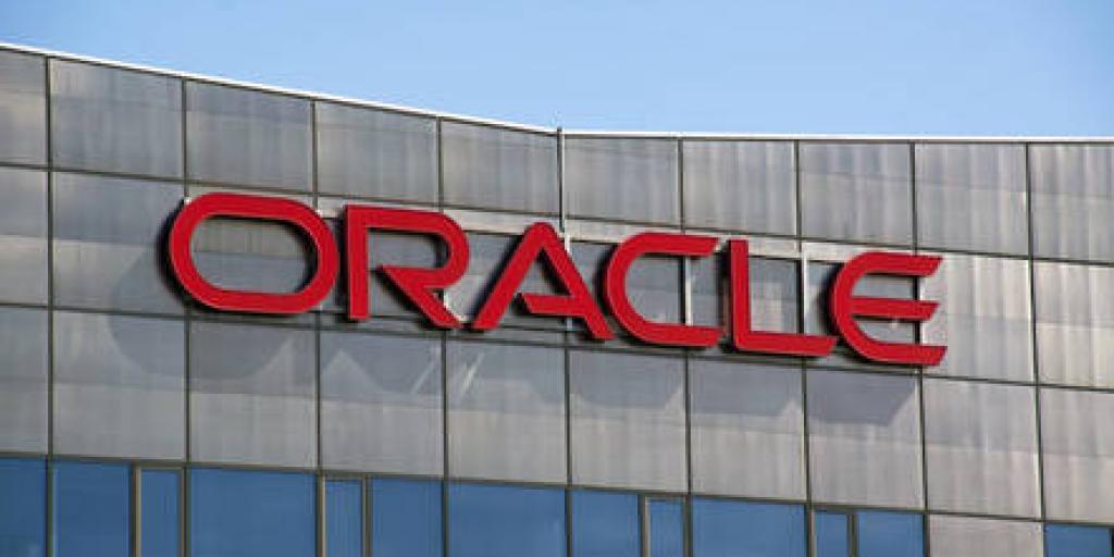 Oracle: Εκτίναξη μετοχής σε ύψος ρεκόρ – Πόσο πλουσιότερος έγινε ο Έλισον