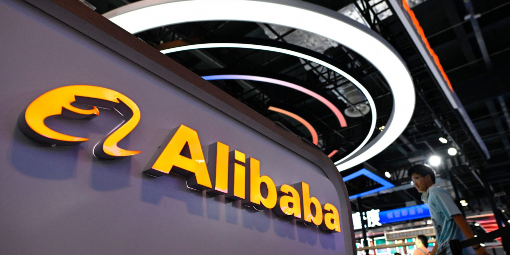 Alibaba: Ανάκληση αδειών και… ύπνος στο γραφείο
