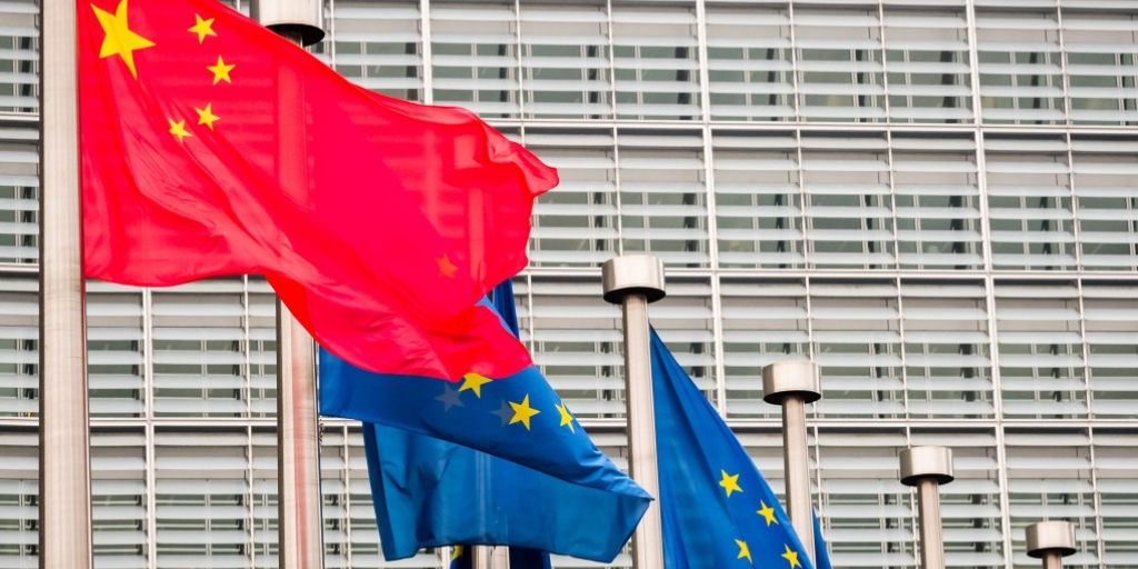 Γιατί η ΕΕ διακόπτει τον εμπορικό διάλογο με την Κίνα