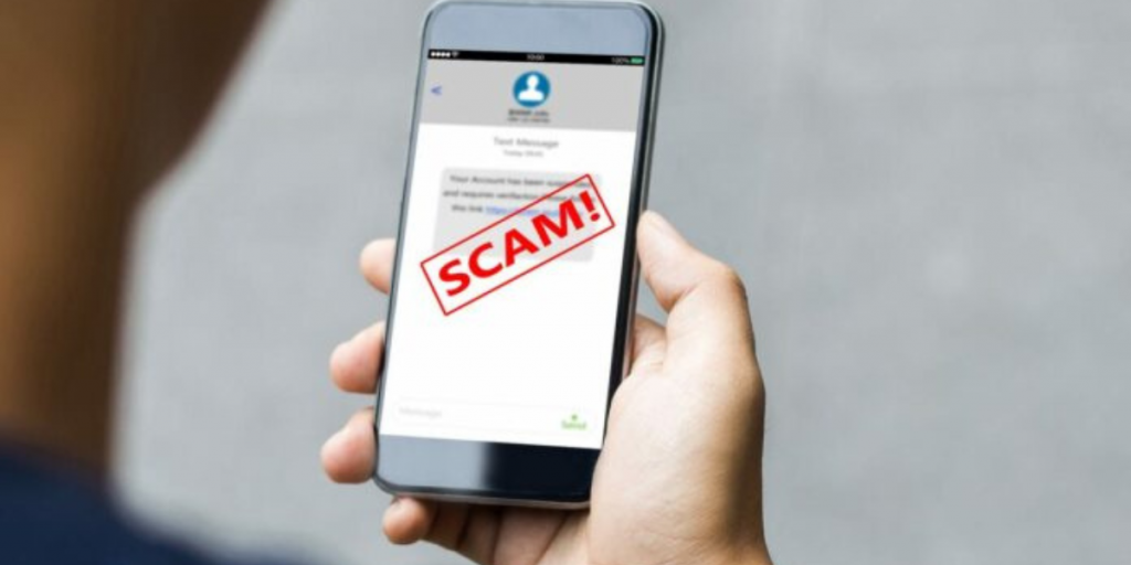 Πάφος: Του πήραν €17.000 μέσα από SMS για «πρόστιμο» των €85 Πάφος: Του πήραν €17.000 μέσα από SMS για «πρόστιμο» των €85