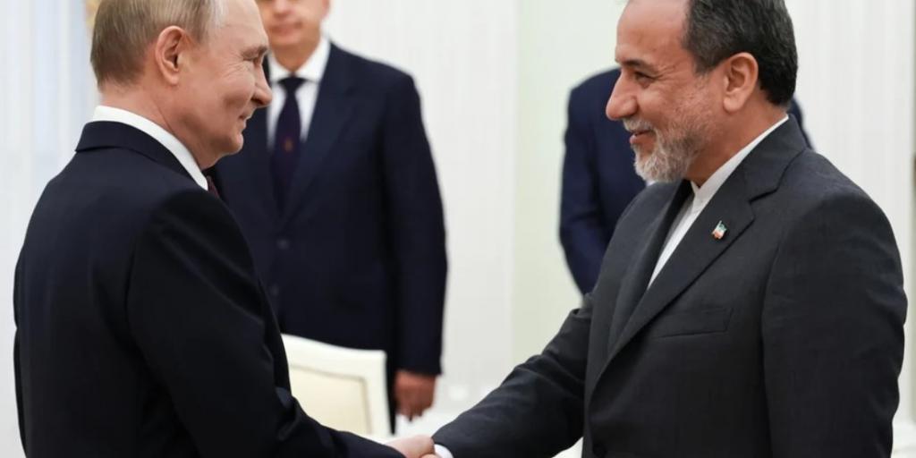 Πούτιν: Η κλιμάκωση στη Μ. Ανατολή φέρνει τον κόσμο κοντά σε μεγάλο κίνδυνο