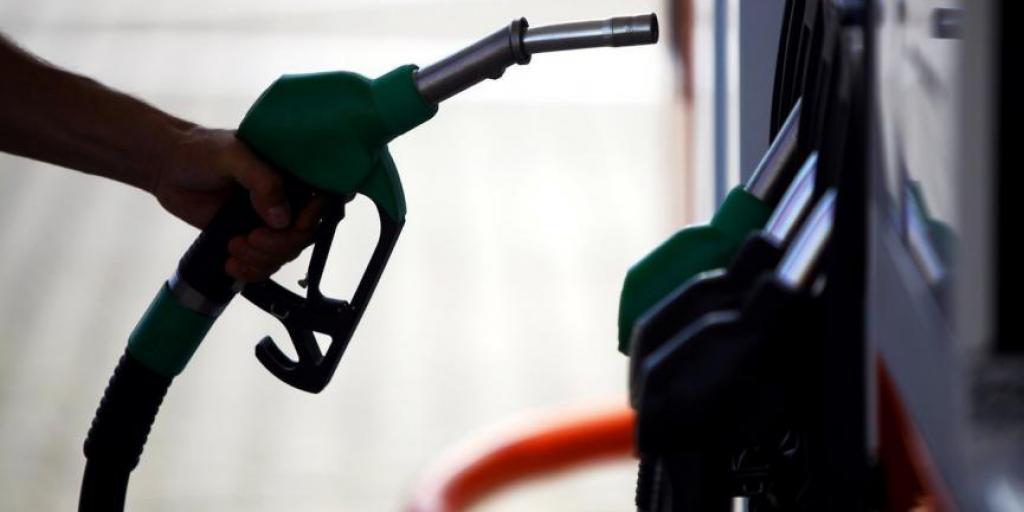 Φθηνότερα φορτία καυσίμων προσεχώς – Τι λέει για τις τιμές ο Α. Καραγιώργης Φθηνότερα φορτία καυσίμων προσεχώς – Τι λέει για τις τιμές ο Α. Καραγιώργης