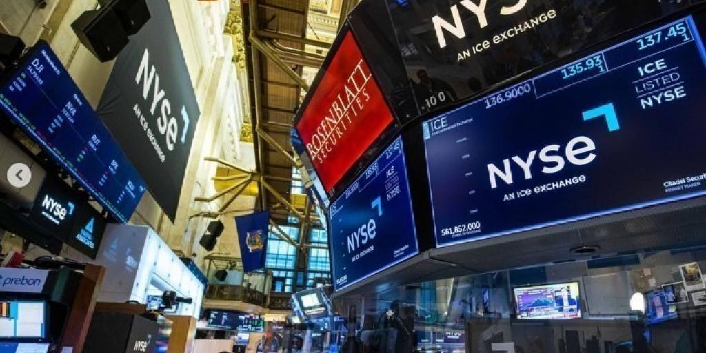 Εικόνα δύο ταχυτήτων στη Wall Street – Έχασαν τα ρεκόρ S P 500 κ&a