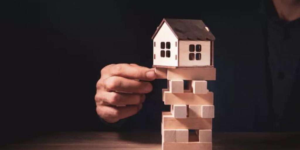 Ξένοι αγοραστές και Airbnb αλλάζουν τον χάρτη των ακινήτων