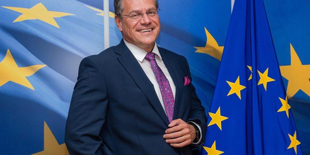 Δασμοί Τραμπ: «Συναγερμός» στην ΕΕ – Στο τραπέζι ο «εμπορικός μπαζούκας»