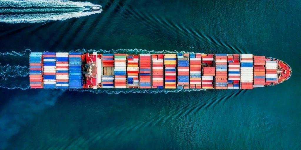 Πώς λειτουργεί το αόρατο δίκτυο λαθρεμπορίου όπλων που εξοπλίζει τους Χούθι παρά το εμπάργκο