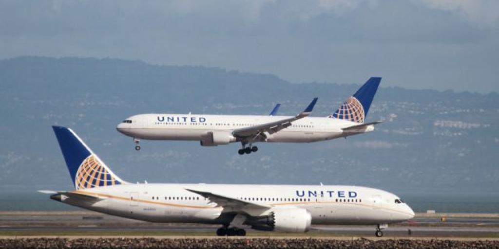 United Airlines: Αισιοδοξία για την ανάκαμψη των ταξιδιών