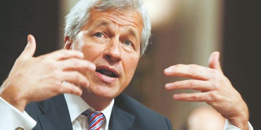 Ο Τζέιμι Ντίμον υπερβάλλει με την fintech ευλυγισία του