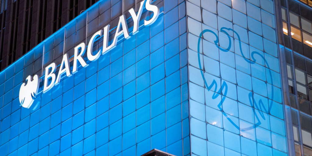 Barclays: Κέρδη ρεκόρ 3,34 δισ. το β’ τρίμηνο με ώθηση από buyback και αναδιάρθρωση