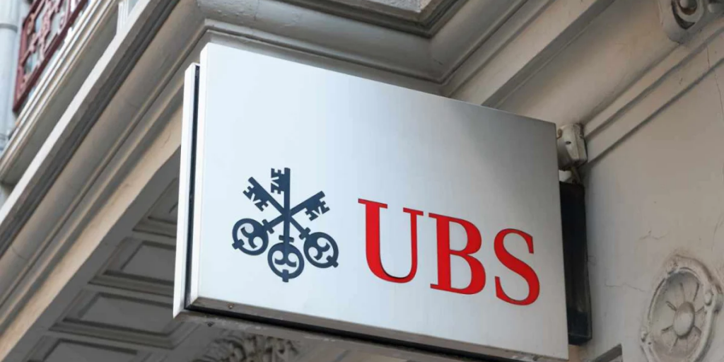 UBS: Ξεπέρασαν τις προσδοκίες τα κέρδη β’ τριμήνου
