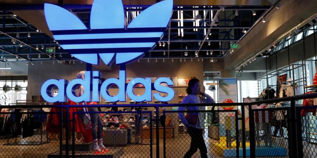 Adidas: Βγαίνει μπροστά παρά τους δασμούς – Αφήνει πίσω τη Nike