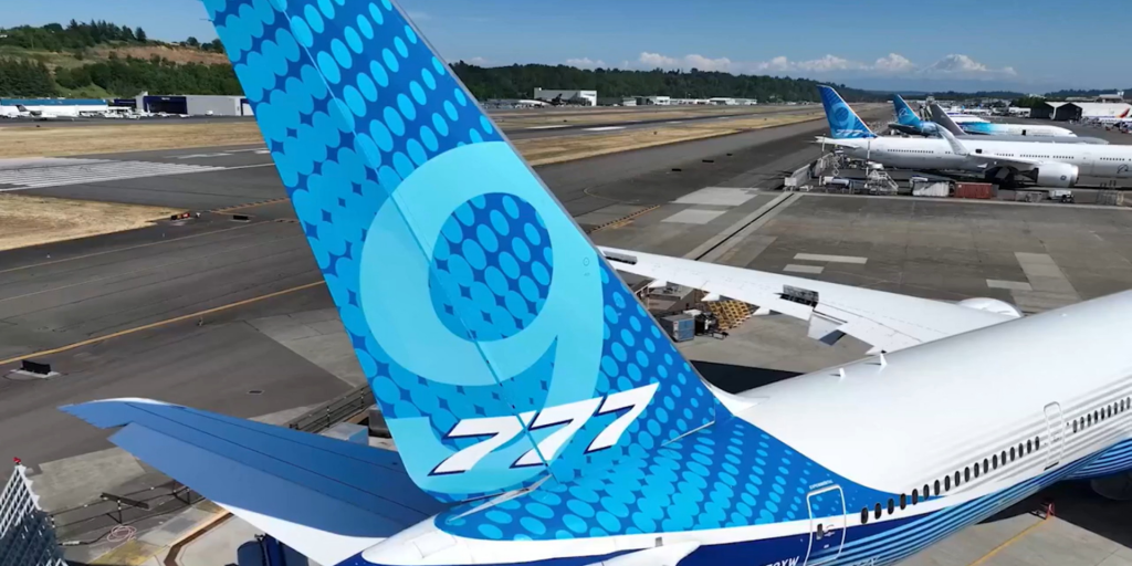 Cathay Pacific Airways: Deal δισ. με Boeing για αγορά 18 αεροσκαφών Cathay Pacific Airways: Deal δισ. με Boeing για αγορά 18 αεροσκαφών