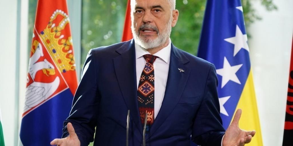 Αλβανία: Σχεδιάζει να καταργήσει τα μετρητά έως το 2030 Αλβανία: Σχεδιάζει να καταργήσει τα μετρητά έως το 2030