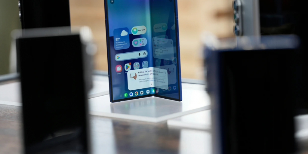 Η Samsung κερδίζει μερίδιο απο την Apple στην αγορά των ΗΠΑ Η Samsung κερδίζει μερίδιο απο την Apple στην αγορά των ΗΠΑ