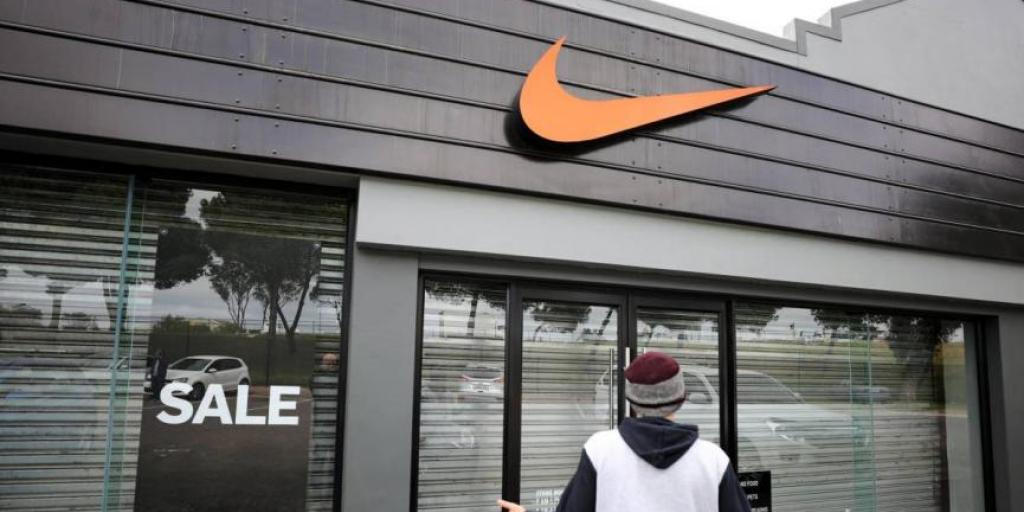 Nike: Επανακτά κεντρική θέση στα καταστήματα Foot Locker μετά από χρόνια