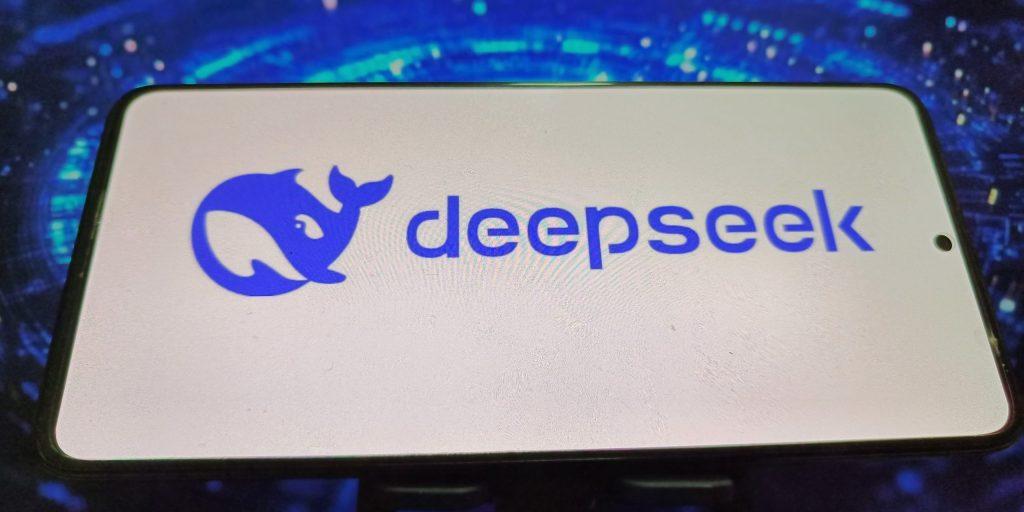 DeepSeek: Κυκλοφόρησε αναβαθμισμένο μοντέλο τεχνητής νοημοσύνης V3.1