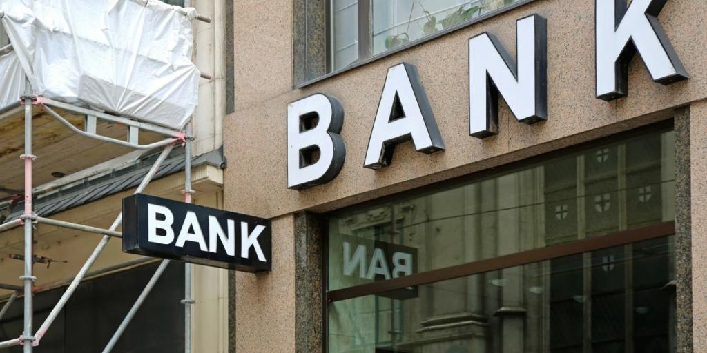 Ανθεκτικές οι ευρωπαϊκές τράπεζες παρά την αποδυνάμωση της οικονομίας Ανθεκτικές οι ευρωπαϊκές τράπεζες παρά την αποδυνάμωση της οικονομίας