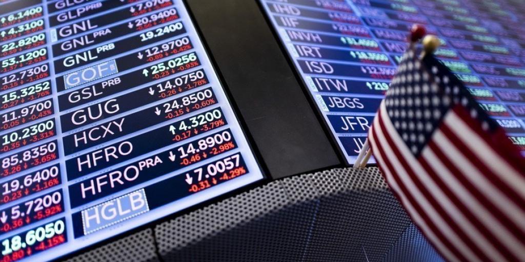 Wall Street: Οριακές τιμές στους δείκτες με τον Τραμπ να κλιμακώνει την επίθεση στην ανεξαρτησία της Fed Wall Street: Οριακές τιμές στους δείκτες με τον Τραμπ να κλιμακώνει την επίθεση στην ανεξαρτησία της Fed