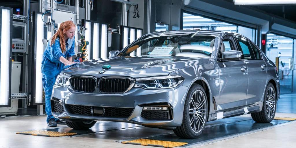 Η BMW παρουσιάζει τη νέα γενιά «έξυπνων» EVs με στόχο την κινεζική αγορά
