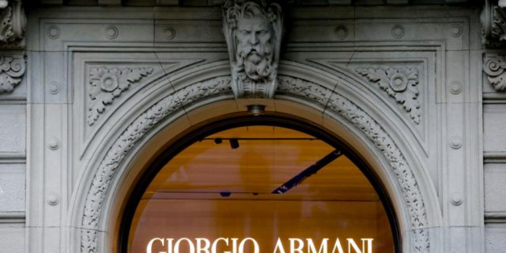 Armani: Ο θάνατός του εκτοξεύει την αναζήτηση για vintage δημιουργίες