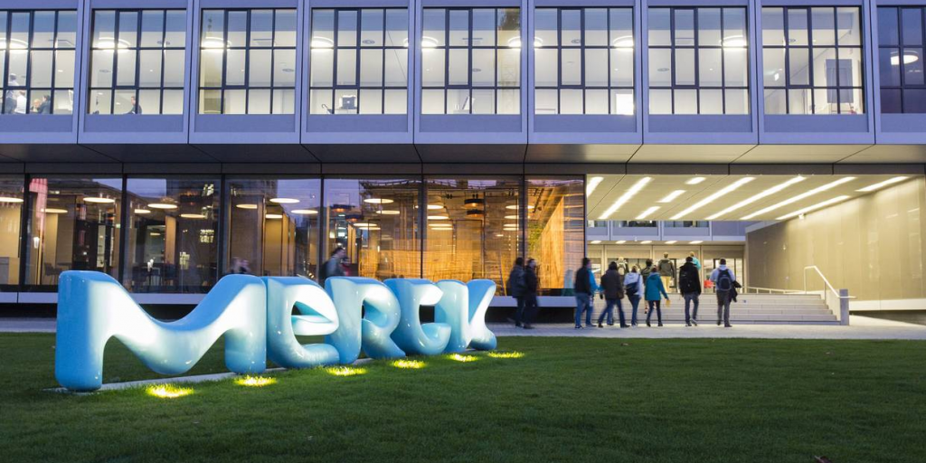 Η Merck αποσύρει επένδυση και κόβει θέσεις εργασίας στο Λονδίνο Η Merck αποσύρει επένδυση και κόβει θέσεις εργασίας στο Λονδίνο