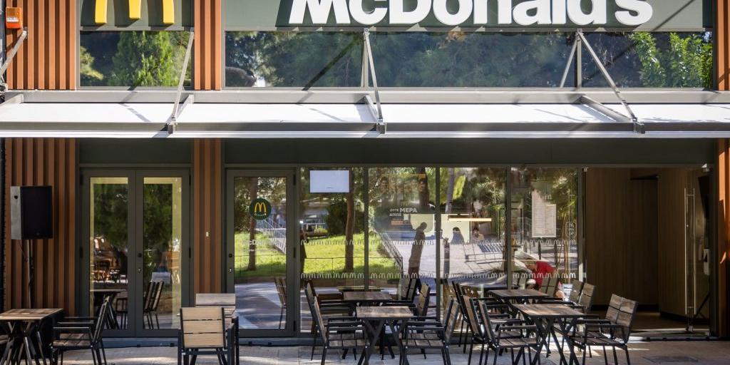 Coca-Cola, McDonald’s και P&G επενδύουν στην «ευρωπαϊκή εικόνα» Coca-Cola, McDonald’s και P&G επενδύουν στην «ευρωπαϊκή εικόνα»
