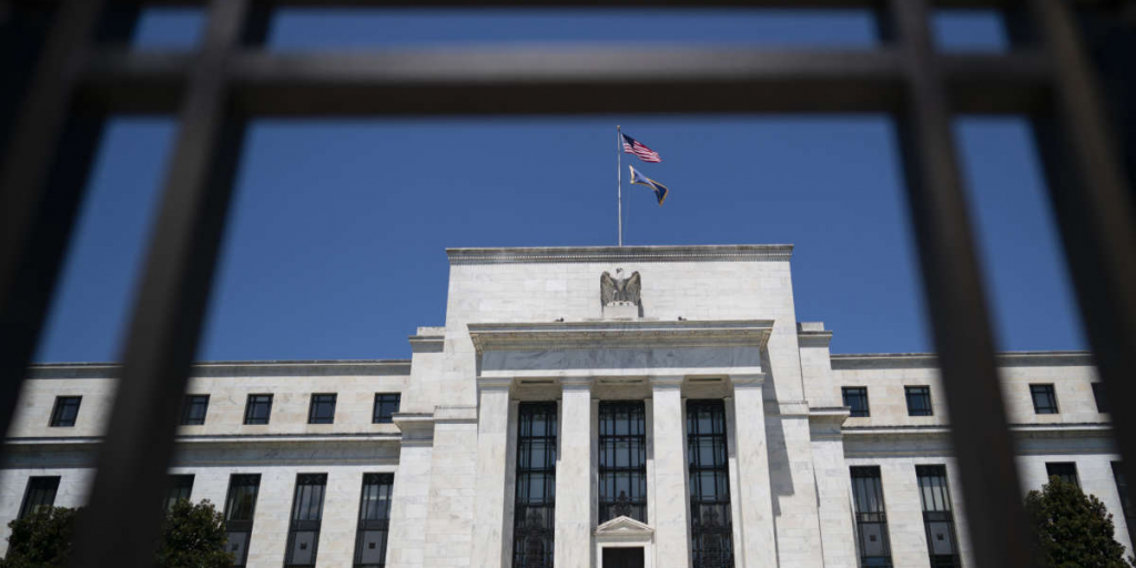 Τα τρία στρατόπεδα στη Federal Reserve και η «3η εντολή» Τα τρία στρατόπεδα στη Federal Reserve και η «3η εντολή»
