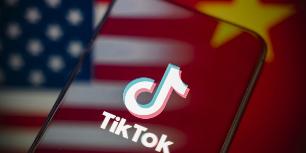 Τραμπ: Νέα παράταση έως 16 Δεκεμβρίου για το deal του TikTok στις ΗΠΑ Τραμπ: Νέα παράταση έως 16 Δεκεμβρίου για το deal του TikTok στις ΗΠΑ