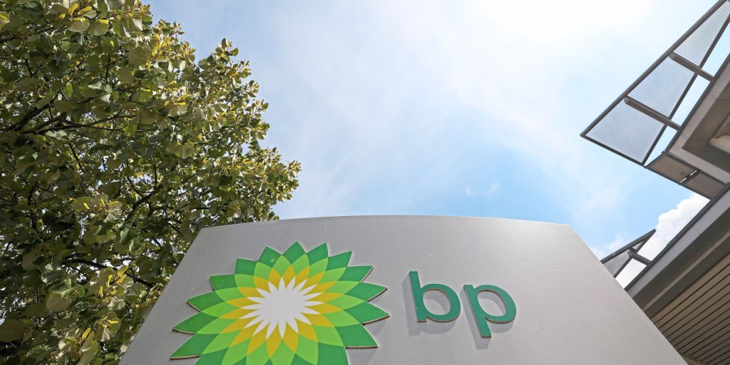 Mega deal BP – L&G για συνταξιοδοτικό ταμείο 1,6 δισ. λιρών Mega deal BP – L&G για συνταξιοδοτικό ταμείο 1,6 δισ. λιρών