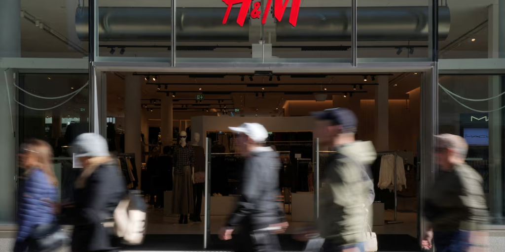 H&M: Αύξηση κερδών στο γ΄ τρίμηνο, προειδοποίηση για δασμούς στις ΗΠΑ H&M: Αύξηση κερδών στο γ΄ τρίμηνο, προειδοποίηση για δασμούς στις ΗΠΑ