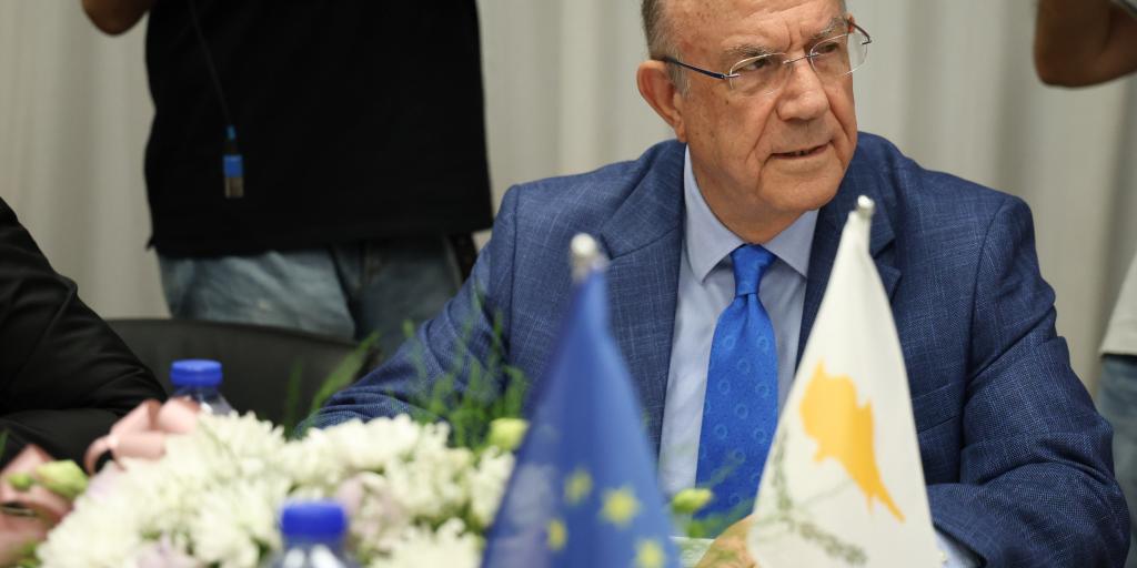 ΥΠΟΙΚ: Τα €67 εκατ. δεν είναι το μεγάλο πρόβλημα– Το έργο του Βασιλικού πρέπει να προχωρήσει ΥΠΟΙΚ: Τα €67 εκατ. δεν είναι το μεγάλο πρόβλημα– Το έργο του Βασιλικού πρέπει να προχωρήσει