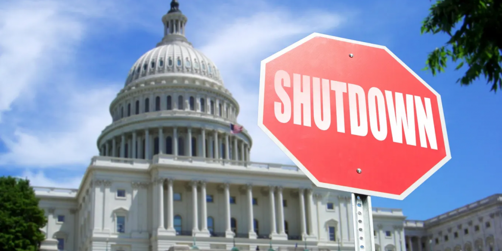 Σε shutdown οι ΗΠΑ για πρώτη φορά από το 2018 – Τι σημαίνει το λουκέτο Σε shutdown οι ΗΠΑ για πρώτη φορά από το 2018 – Τι σημαίνει το λουκέτο