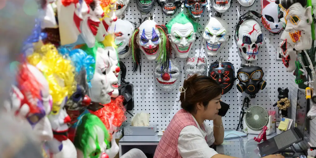 Halloween: Τρομακτικό το αποτύπωμα από τους δασμούς Τραμπ Halloween: Τρομακτικό το αποτύπωμα από τους δασμούς Τραμπ