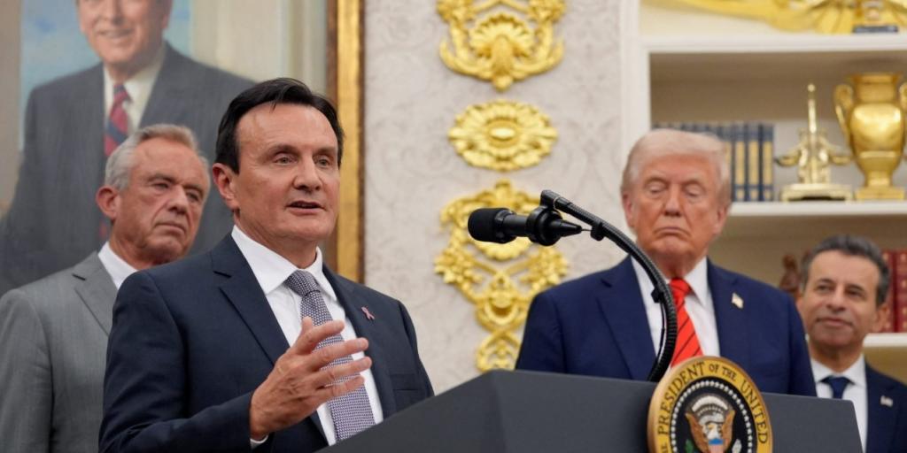 AstraZeneca: Συμφωνία με Τραμπ για μείωση των τιμών φαρμάκων στις ΗΠΑ AstraZeneca: Συμφωνία με Τραμπ για μείωση των τιμών φαρμάκων στις ΗΠΑ