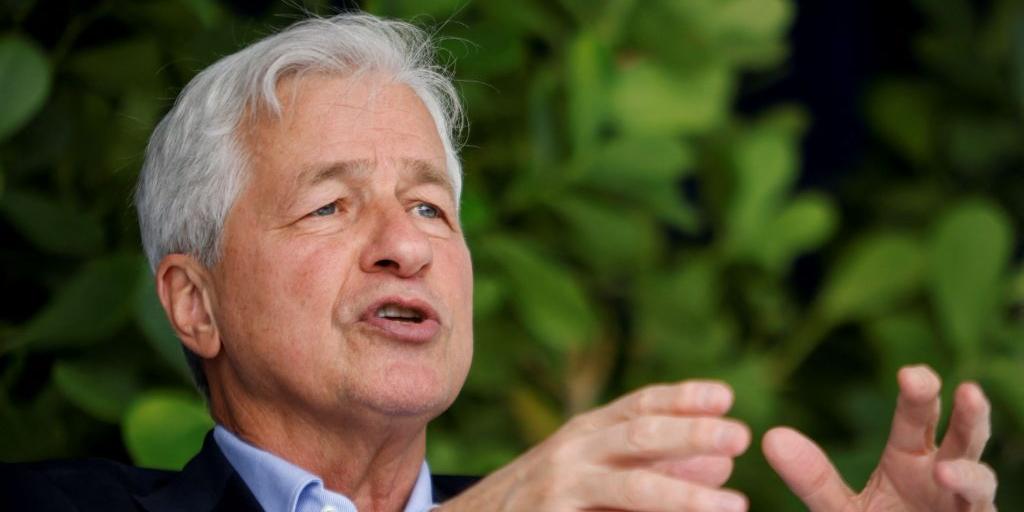 Στο δόγμα «Πρώτα η Αμερική» μπαίνει η JPMorgan