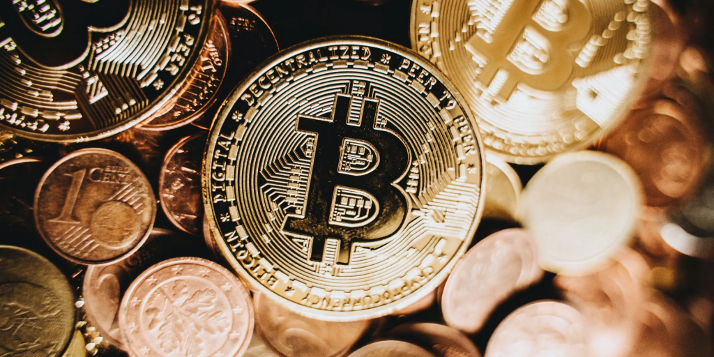 Crypto: Το μεγάλο σορτάρισμα στο Bitcoin – Ποιοι κέρδισαν 160 δισ. στο sell off Crypto: Το μεγάλο σορτάρισμα στο Bitcoin – Ποιοι κέρδισαν 160 δισ. στο sell off