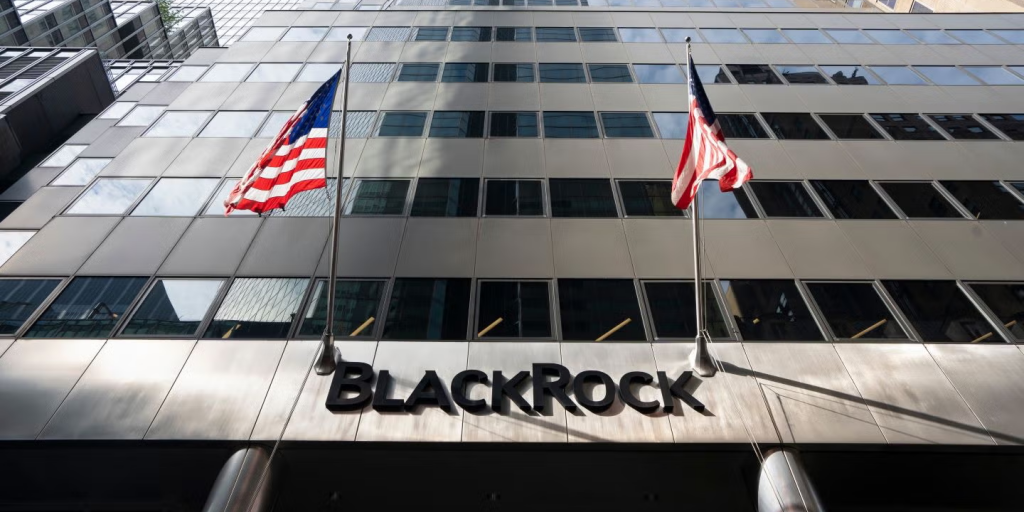 BlackRock: Ρεκόρ εισροών 205 δισ. δολαρίων το γ’ τρίμηνο – «Άλμα» στις εναλλακτικές επενδύσεις BlackRock: Ρεκόρ εισροών 205 δισ. δολαρίων το γ’ τρίμηνο – «Άλμα» στις εναλλακτικές επενδύσεις