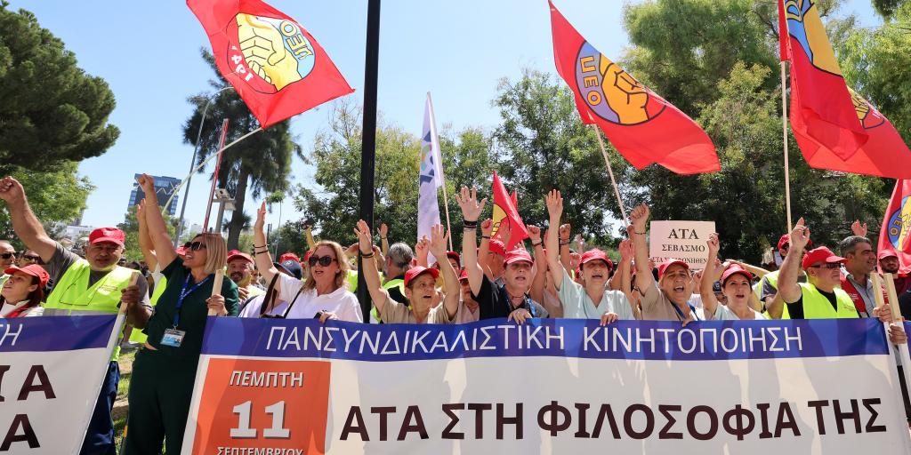 Η ΑΤΑ δοκιμάζει ξανά την εργατική ειρήνη – Κλειδώνουν απεργίες οι συντεχνίες Η ΑΤΑ δοκιμάζει ξανά την εργατική ειρήνη – Κλειδώνουν απεργίες οι συντεχνίες