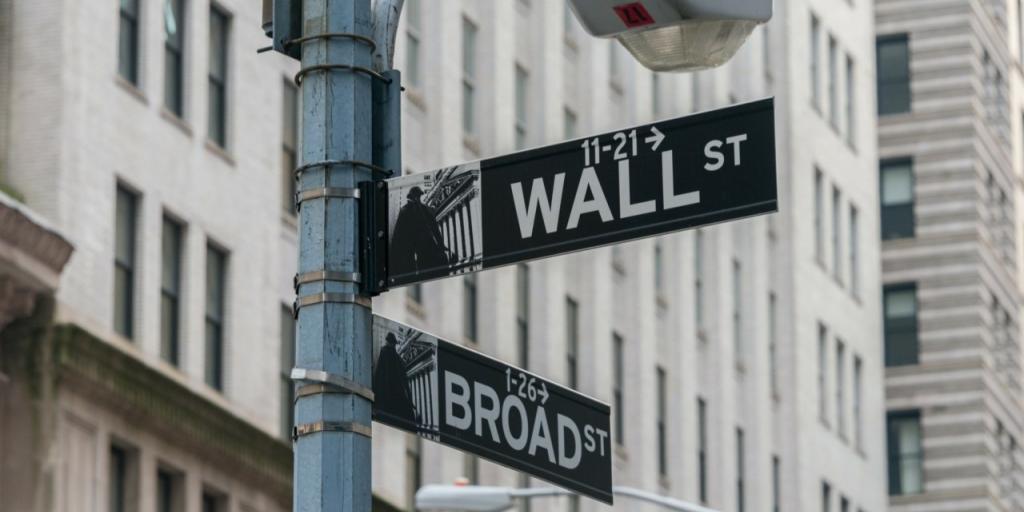 Σε φάση αναμονής η Wall Street – Οι επενδυτές «ζυγίζουν» τα εταιρικά αποτελέσματα Σε φάση αναμονής η Wall Street – Οι επενδυτές «ζυγίζουν» τα εταιρικά αποτελέσματα