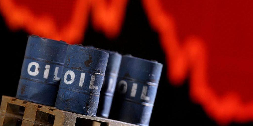 Πετρέλαιο: Προς τρίτο μήνα απωλειών οι τιμές Πετρέλαιο: Προς τρίτο μήνα απωλειών οι τιμές