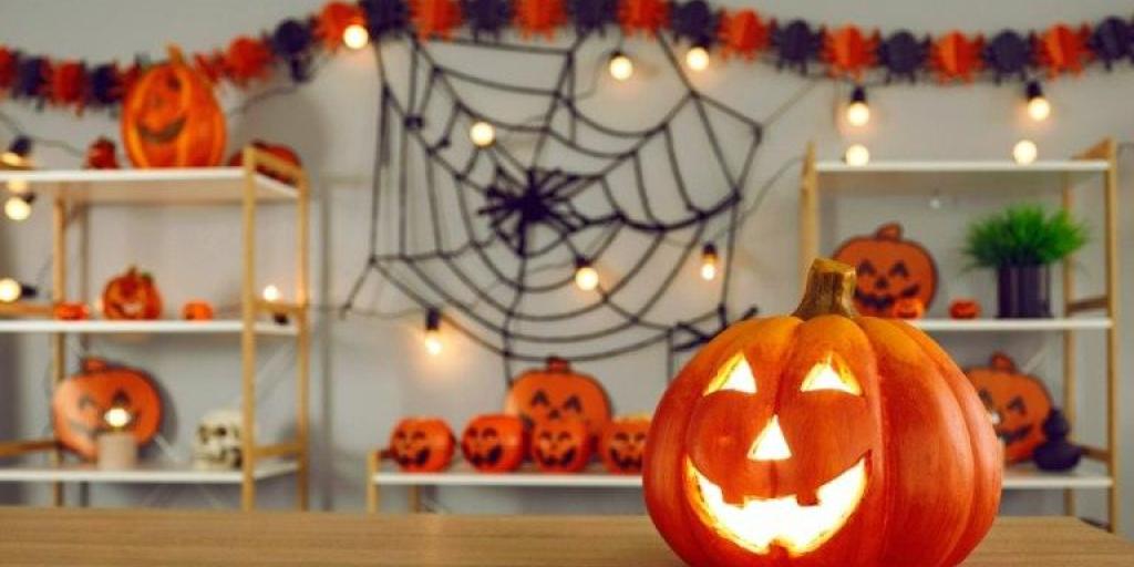Πώς η Airbnb μπλοκάρει τα Halloween πάρτι Πώς η Airbnb μπλοκάρει τα Halloween πάρτι
