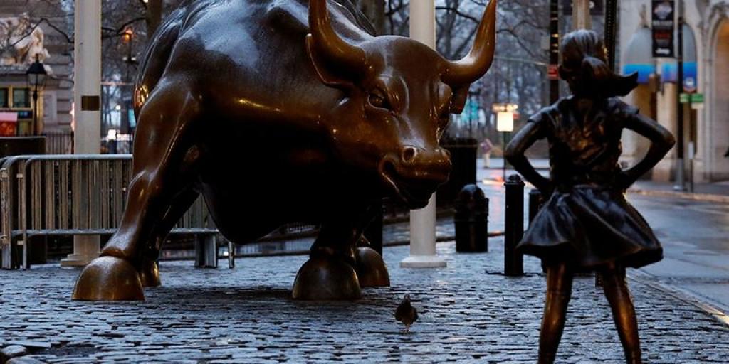 Καμπανάκι διόρθωσης: Υπερβολικά πολλοί «ταύροι» στη Wall Street