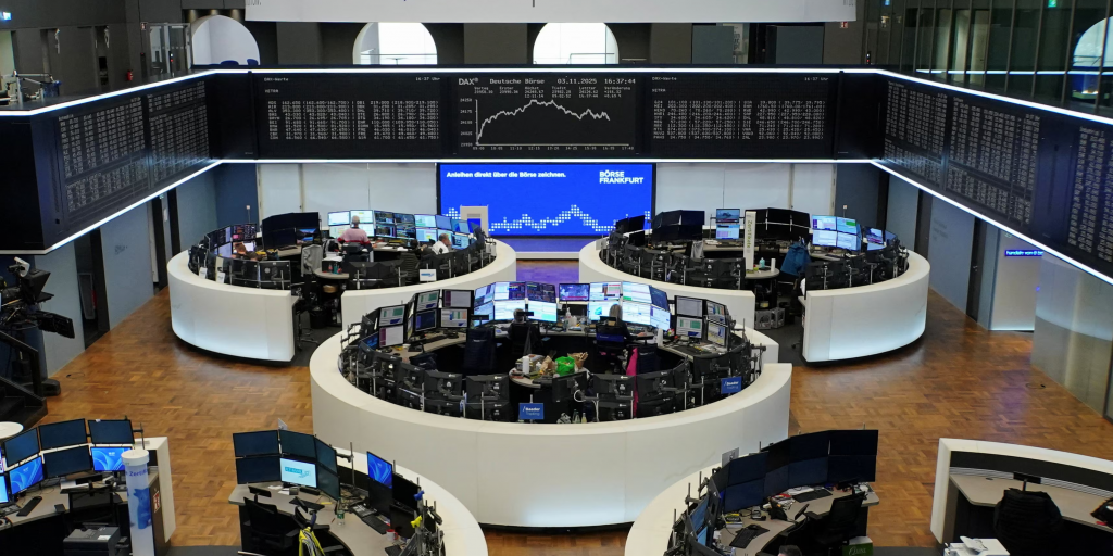 Ισχυρές απώλειες στις ευρωπαϊκές αγορές – Επανήλθε η αβεβαιότητα
