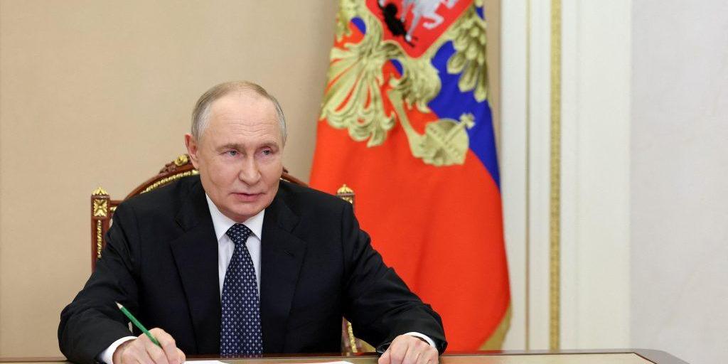 «Σχέδιο δράσης» από Πούτιν, δυναμική είσοδο Ρωσίας στις σπάνιες γαίες