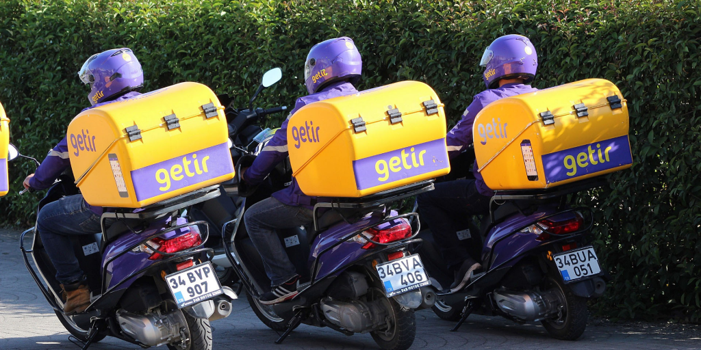 Uber: Απλώνει δίχτυα στο χώρο των delivery – Συμφωνία  δισ. με την τουρκική Getir