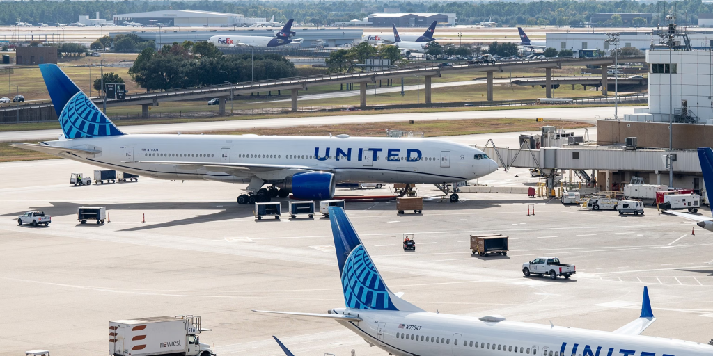 Αεροπορικό χάος στις ΗΠΑ: Ξεκινούν οι νέες περικοπές πτήσεων σε 40 αεροδρόμια