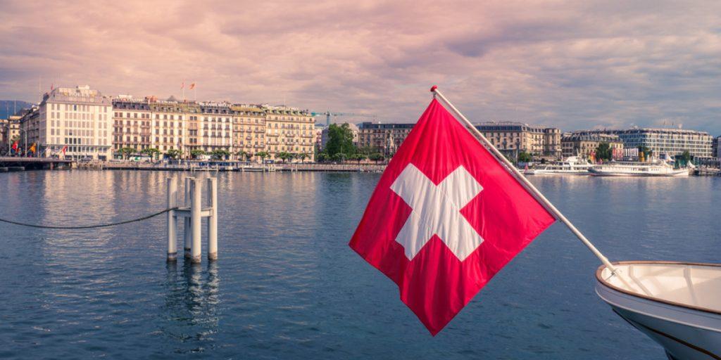 Το νέο πλαίσιο που συρρικνώνει τον τραπεζικό τομέα στην Ελβετία