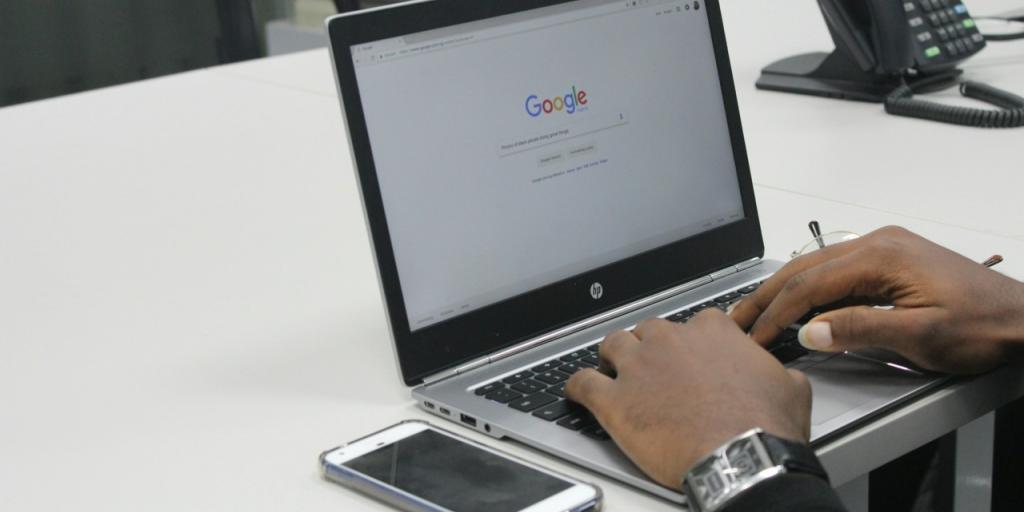 ΕΕ: Η Google στο στόχαστρο για «χειραγώγηση» ειδησεογραφικών αναζητήσεων