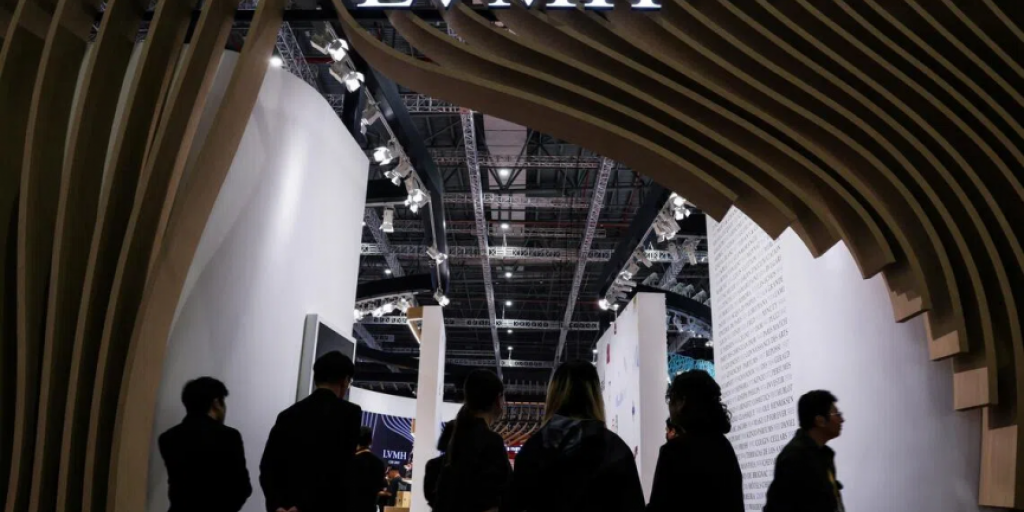 Η αγορά πολυτελείας στην Κίνα ανακάμπτει με πρωταγωνίστρια την LVMH