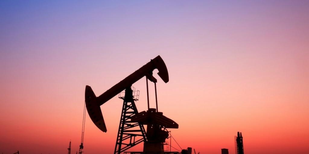 Καύσιμα: Η πτώση της τιμής στις ΗΠΑ και ο ρόλος που αποδίδει στον εαυτό του ο Τραμπ